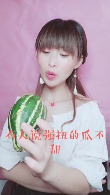 娱乐吃瓜酱性格稳定,稳如泰山,笑谈娱乐圈风云变幻